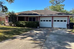 10125 Rebel Rd, Houston, TX 77016 - Photo 2