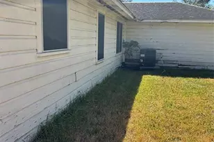 10125 Rebel Rd, Houston, TX 77016 - Photo 6