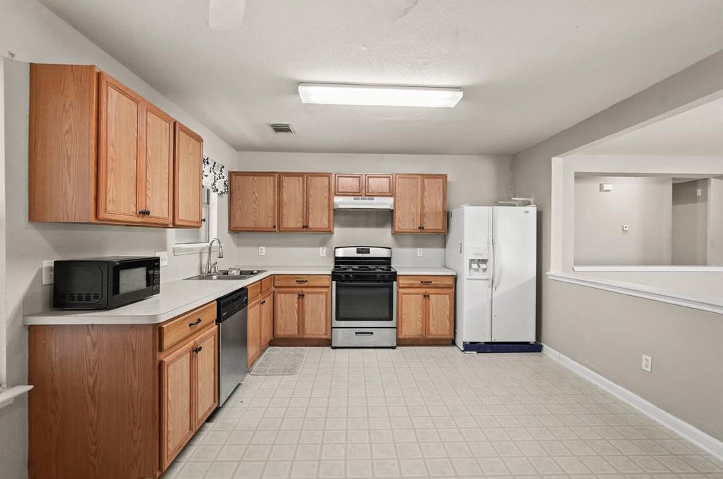 15623 Clarks Fork Ct, Houston, TX 77086