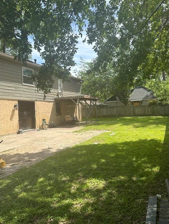 17915 Mossforest Dr, Houston TX  77090-3011 exterior
