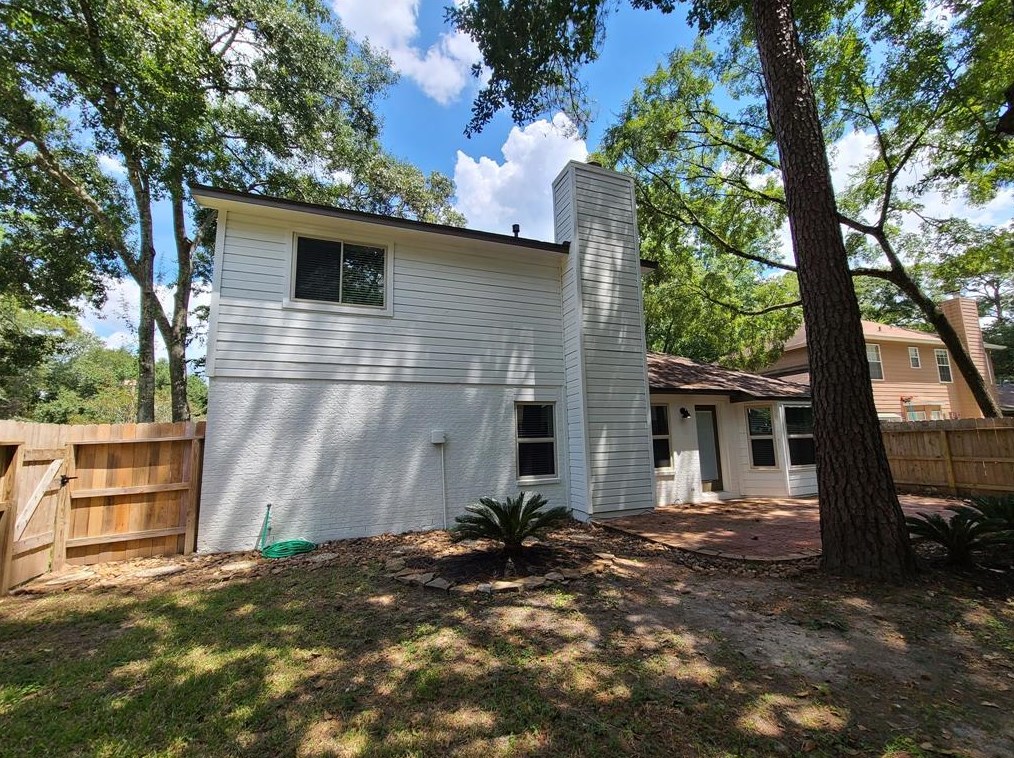 2 Greenbud Ct, Spring TX  77380-2815 exterior
