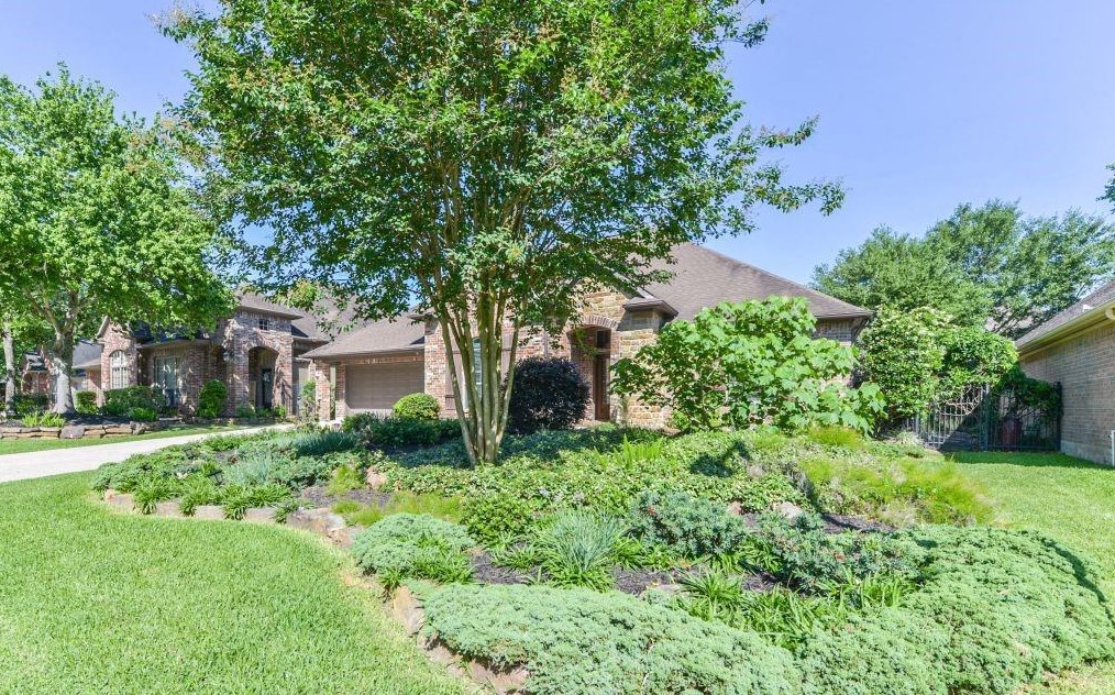 31 Warbler Bend Cir, Spring, TX 77382-2611