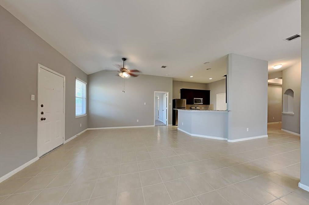 1922 Scotch Pine St, Tomball, TX 77375