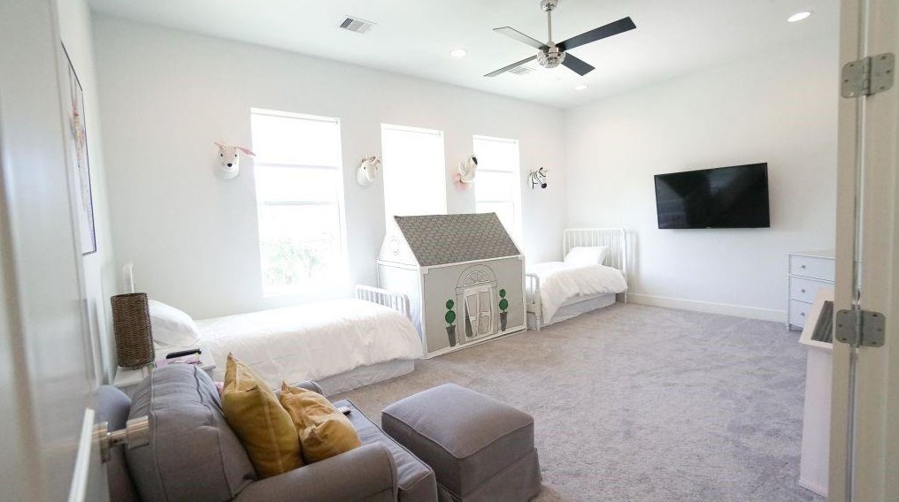 964 Judiway, Houston TX  77018-6202 exterior