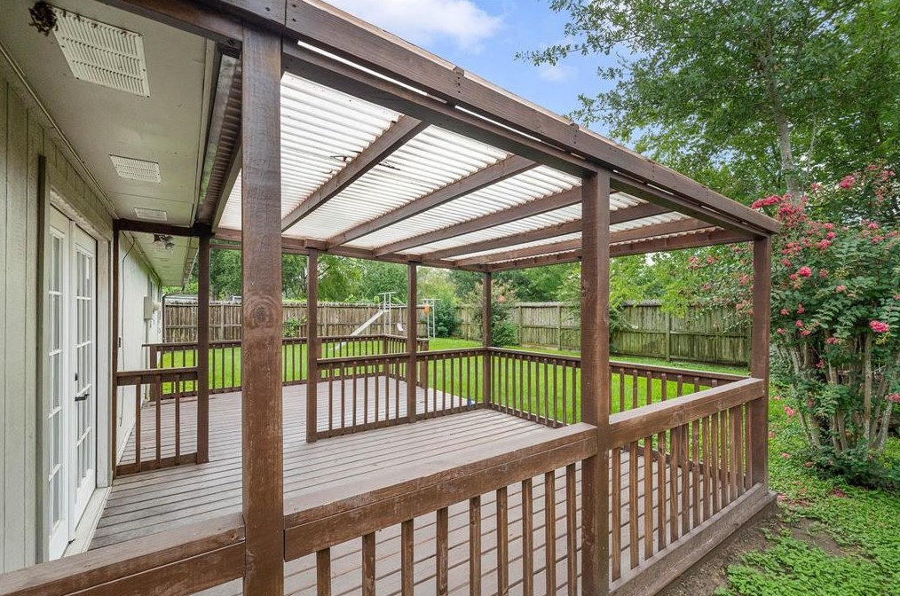 19519 Spanish Needle Dr, Houston TX  77084-4306 exterior