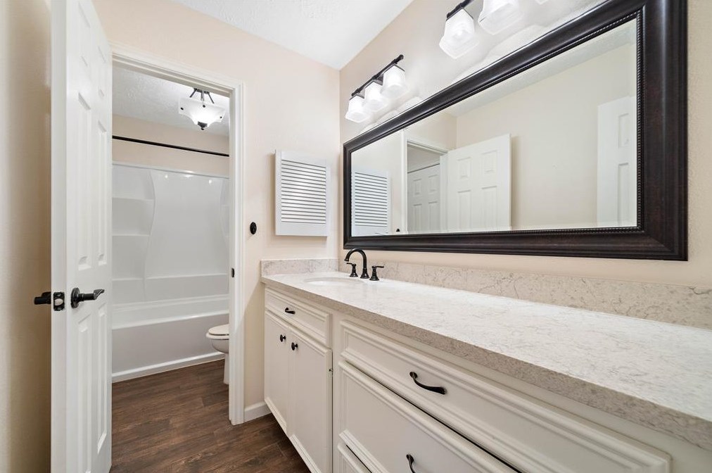 19519 Spanish Needle Dr, Houston TX  77084-4306 exterior