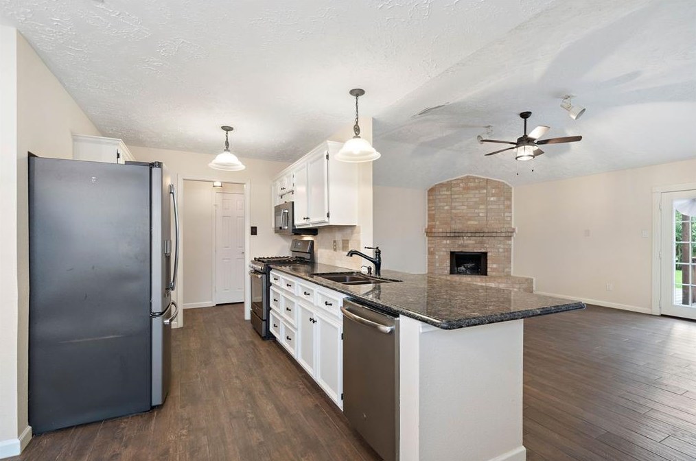 19519 Spanish Needle Dr, Houston, TX 77084-4306