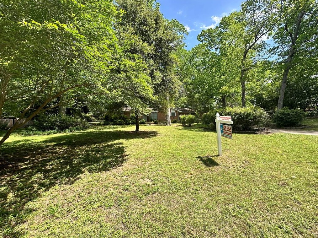 14 Cecil Dr, Woodville, TX 75979-4002