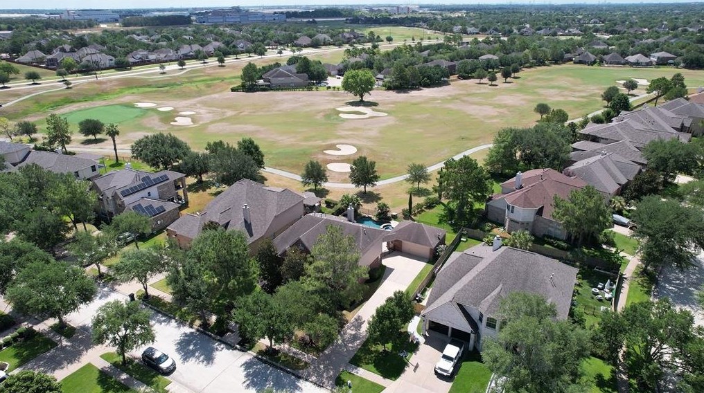 10938 Keystone Fairway Dr, Houston, TX 77095