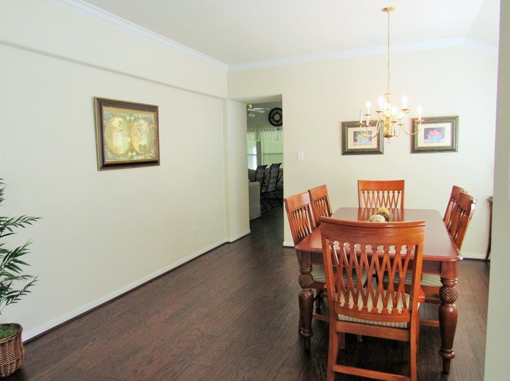 27 Hermit Thrush Pl, Spring TX  77382-5375 exterior
