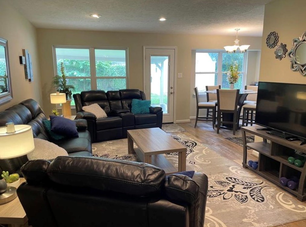 707 Hildred Ave, Conroe, TX 77303