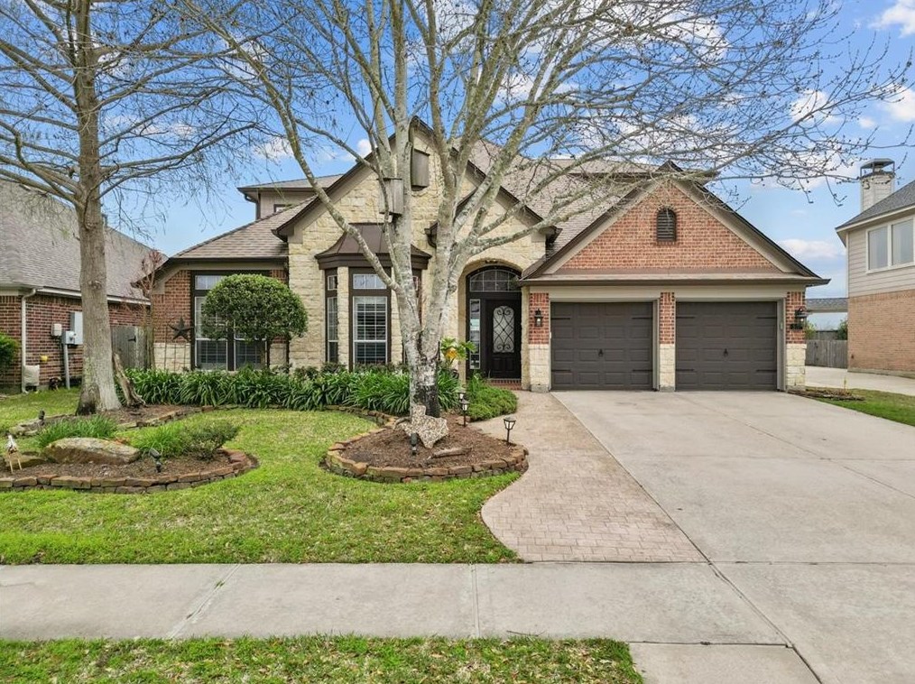 510 Beacons Hollow Ln, League City, TX 77573-2396