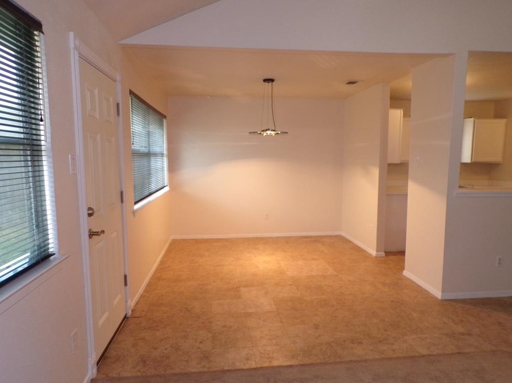 2527 Goldspring Ln, Spring TX  77373-5850 exterior