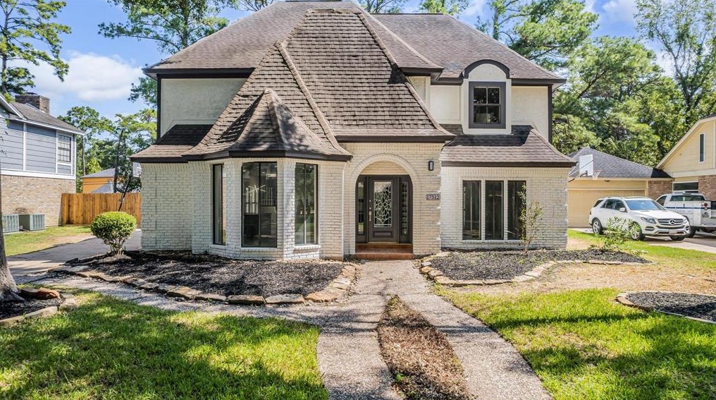 17512 Ponderosa Pne Dr, Houston TX  77090-2060 exterior