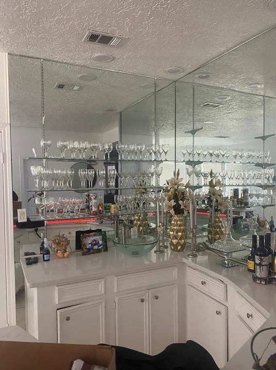 7634 Antoine Dr, Houston TX  77066-4444 exterior