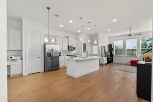3207 Cedar Dawn Ln, Houston, TX 77091 - Photo 4