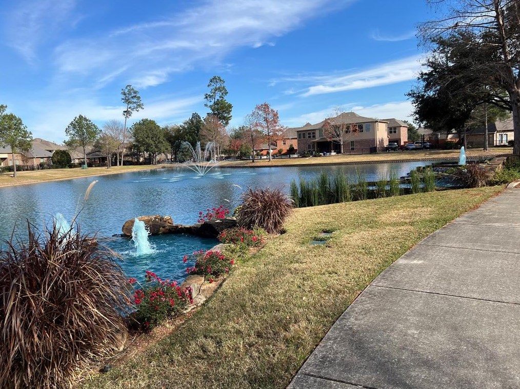 18726 Arlan Lake Dr, Spring TX  77388-2000 exterior