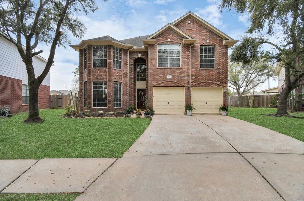 423 Thorpe Springs Dr, Richmond, TX 77469