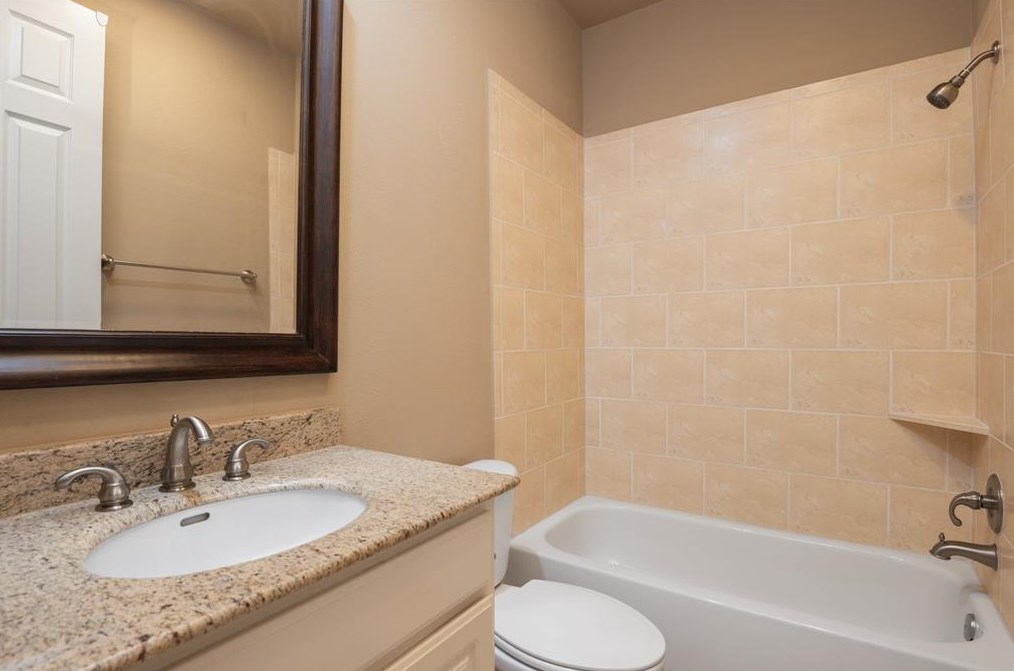 1026 Wagner St, Houston TX  77007-5926 exterior