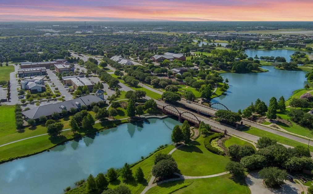 6815 Sorrelwood Ln, Sugar Land, TX 77479-2170