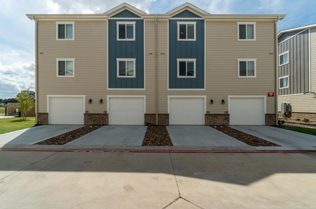21155 Gosling Rd, Spring TX  77388-4403 exterior