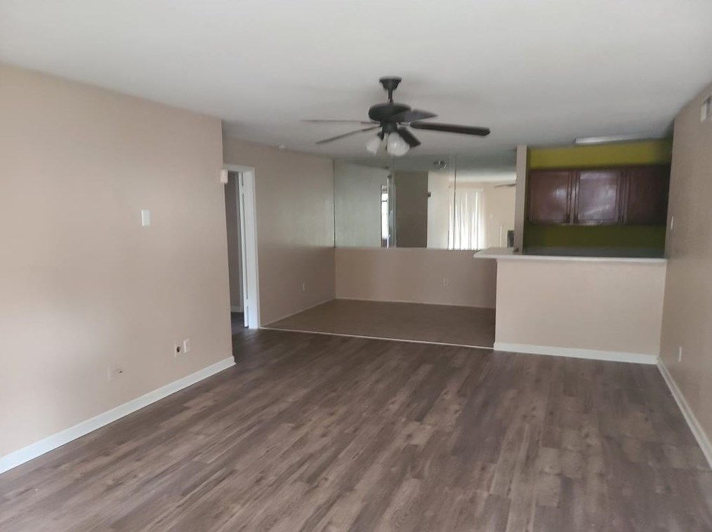 10747 Braes Bend Dr, Houston, TX 77071