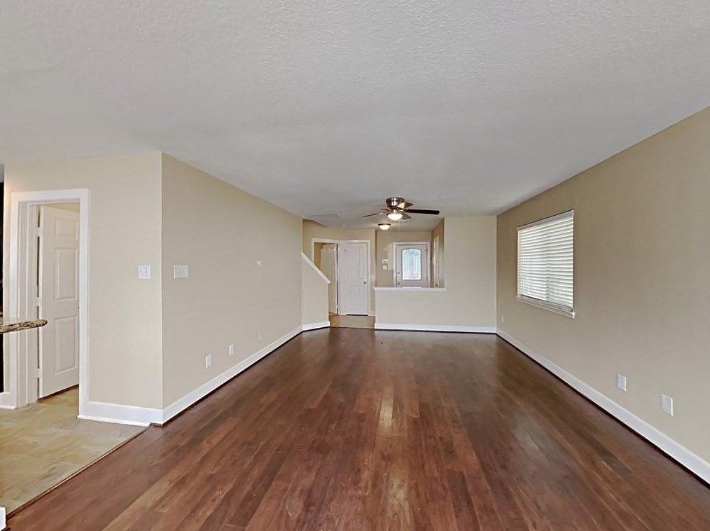 3951 Carriage Park Row, Missouri City, TX 77459