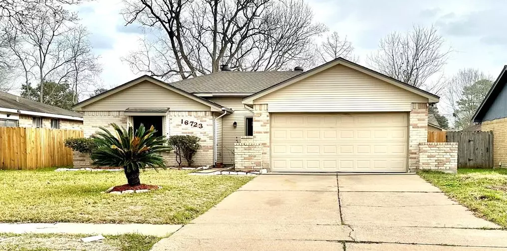 16723 Rippling Mill Dr, Sugar Land, TX 77498