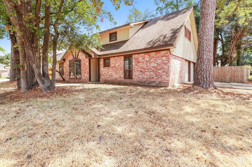 9727 John Bank Dr, Spring, TX 77379-3887