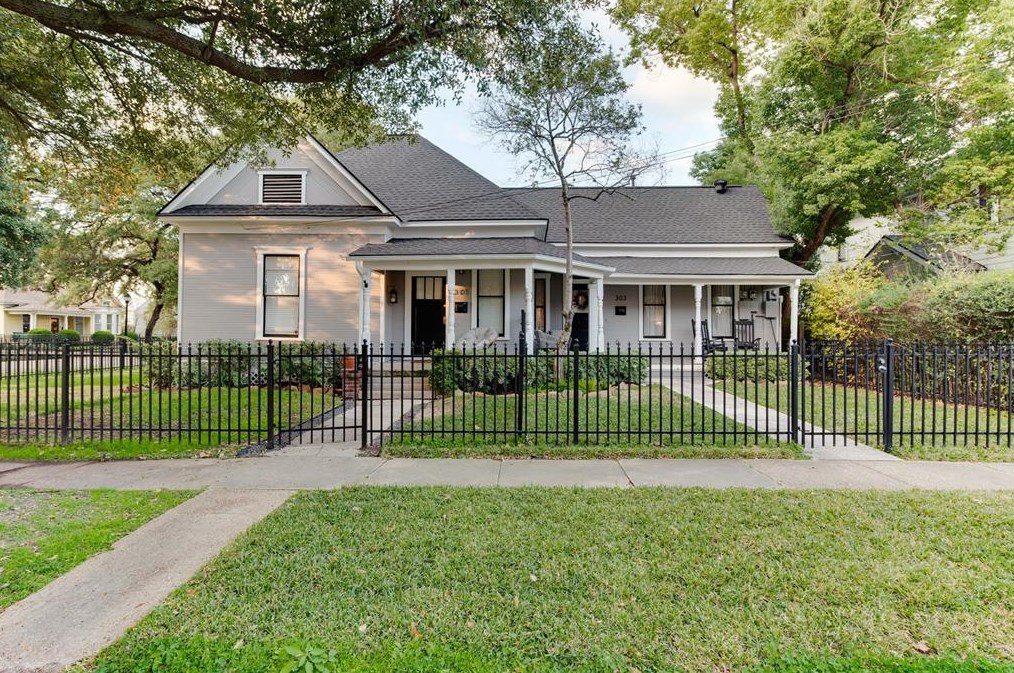 303 E 15th St, Houston, TX 77008