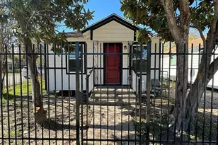 3903 Broyles, Houston, TX 77026 - Photo 1