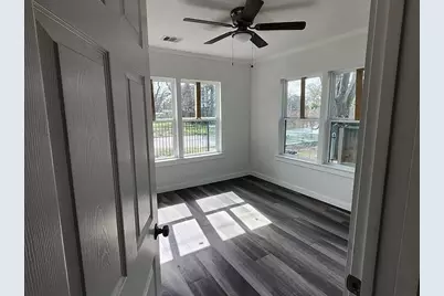 3903 Broyles, Houston, TX 77026 - Photo 12