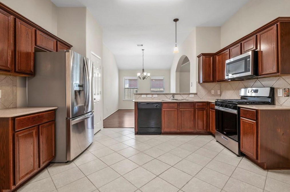 20007 Roycroft Ln, Richmond, TX 77407