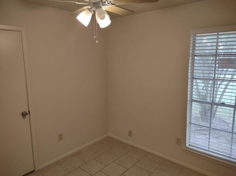 9730 Appleridge Dr, Houston TX  77070-4704 exterior