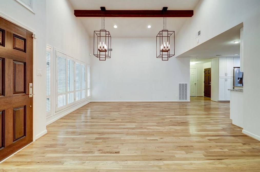 7915 Greenbush St, Houston TX  77025-3827 exterior