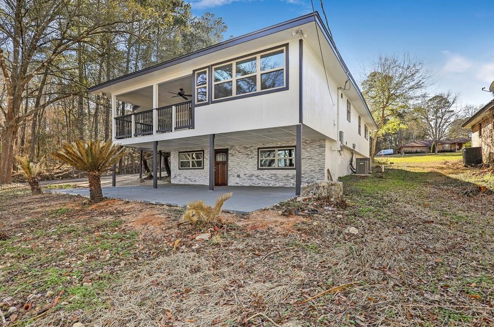 1 Mill Creek Rd, Pointblank, TX 77364