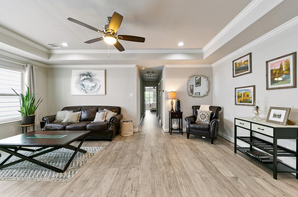 5109 Darling St, Houston TX  77007-2753 exterior