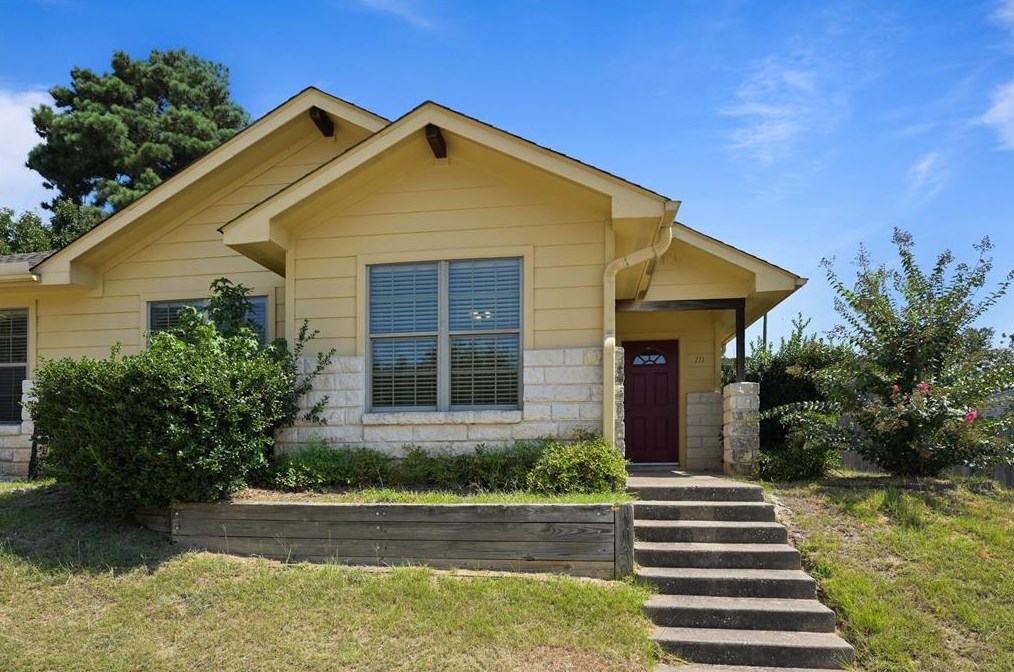 109 Bolero Way #109, Huntsville, TX 77340