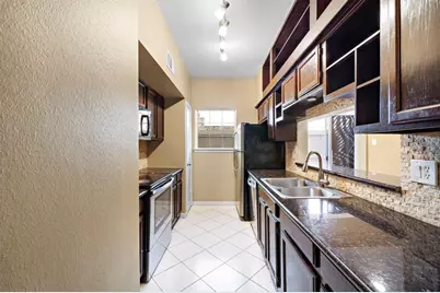7396 Regency Square Court, Houston, TX 77036 - Photo 12