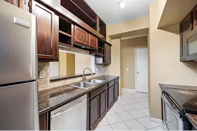 7396 Regency Square Court, Houston, TX 77036 - Photo 14