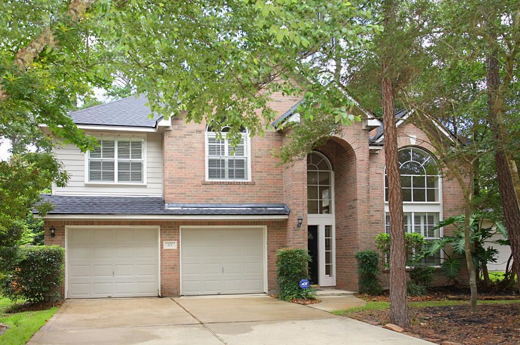 63 Alden Glen Dr, Spring, TX 77382-1368