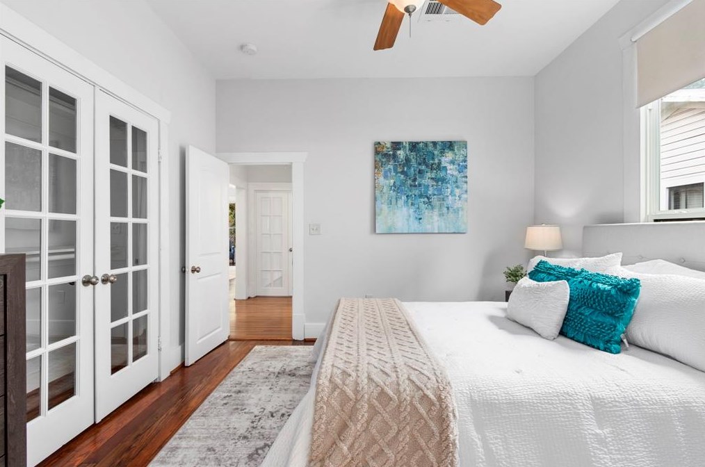 306 13 St, Houston TX  77008-7145 exterior