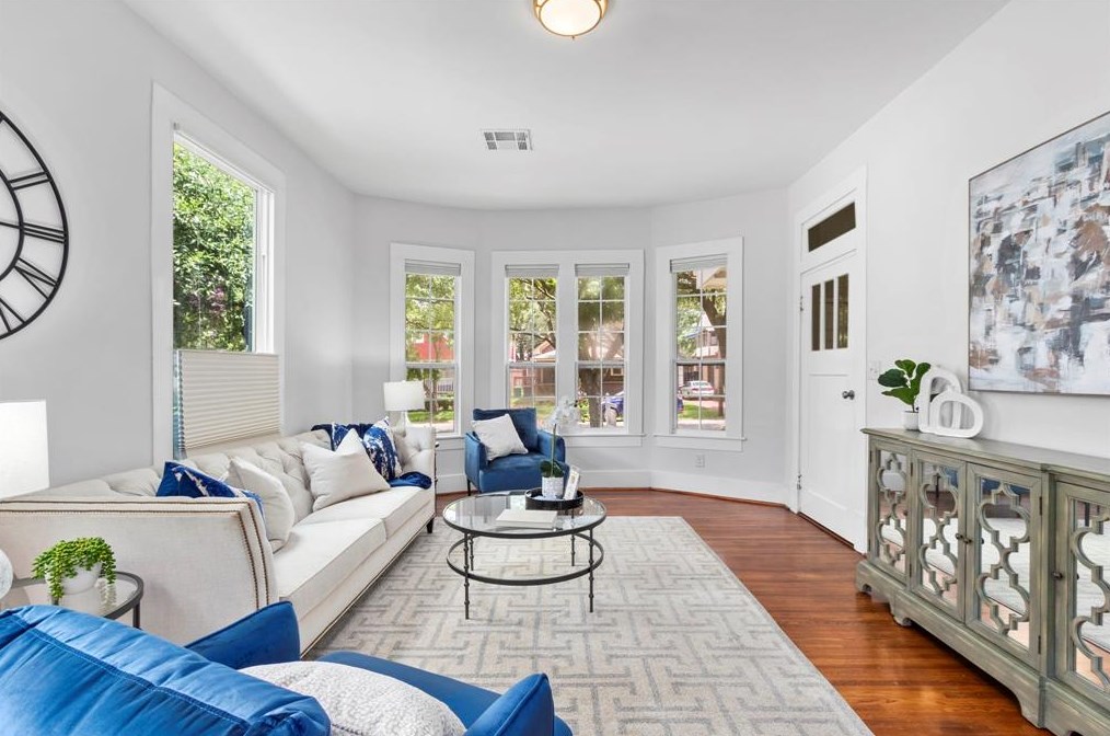 306 13 St, Houston TX  77008-7145 exterior