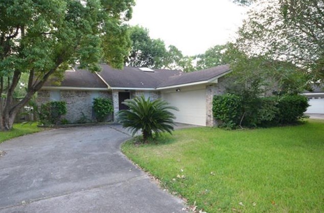 434 Elder Glen Dr, Houston, TX 77598