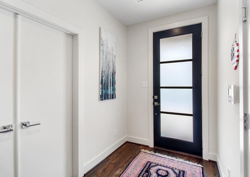 2205 Colorado St, Houston, TX 77007