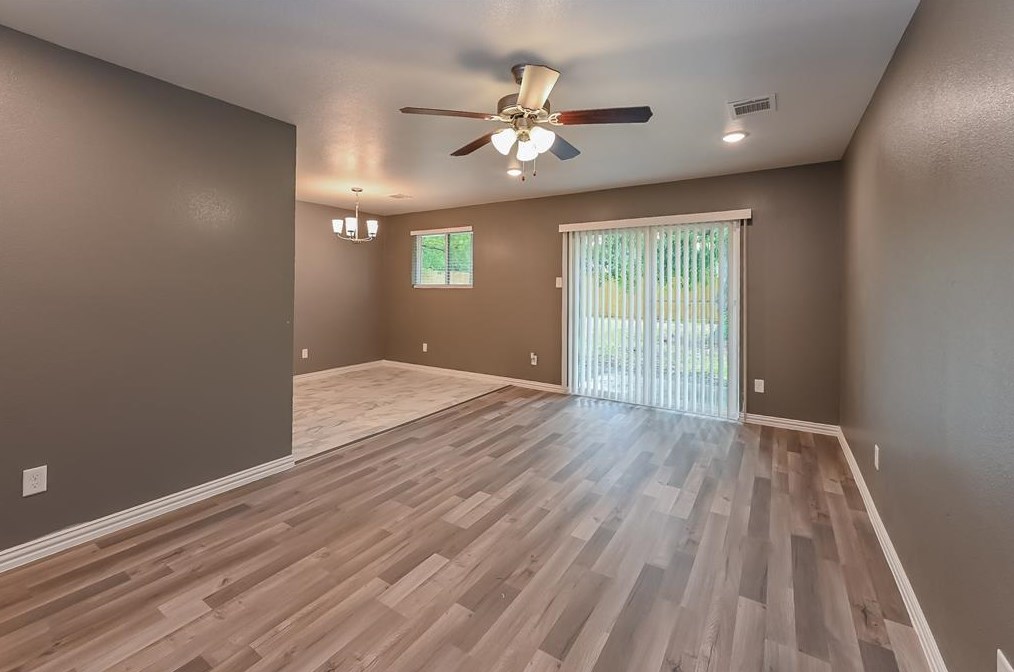 6419 Hopper Rd, Houston, TX 77016