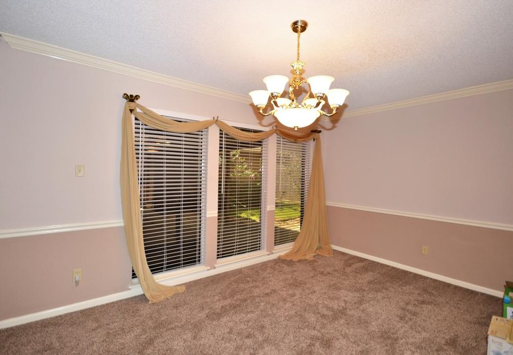 15707 Parksley Dr, Houston TX  77059-4626 exterior