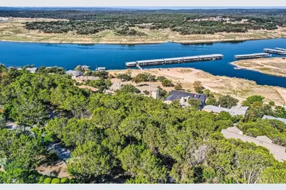 6101 Lakeshore Drive, Lago Vista, TX 78645 - Photo 4
