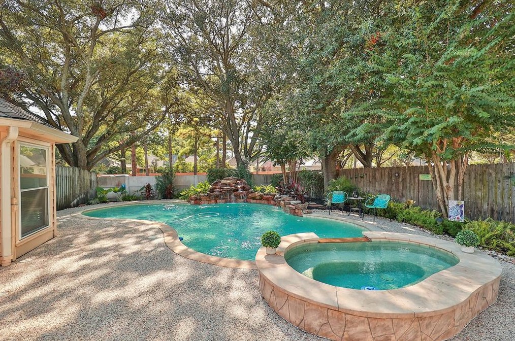 7803 Villa Palms Dr, Houston, TX 77095-1652