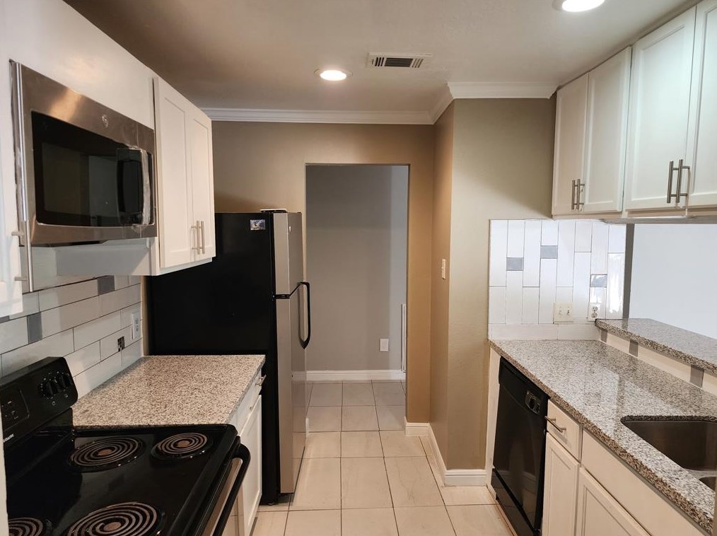 16606 Quail Park Dr, Missouri City, TX 77489